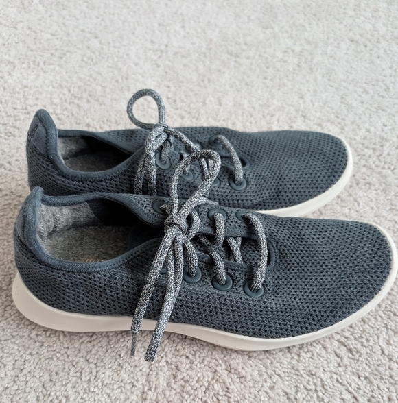 Allbirds Tree Runners Womens Size 10 Teal Blue Running Sneaker Shoes Lightweight - Picture 4 of 9